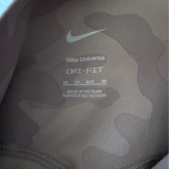 Nike Dri-FIT Camo 7/8 Leggings - Picture 3 of 4